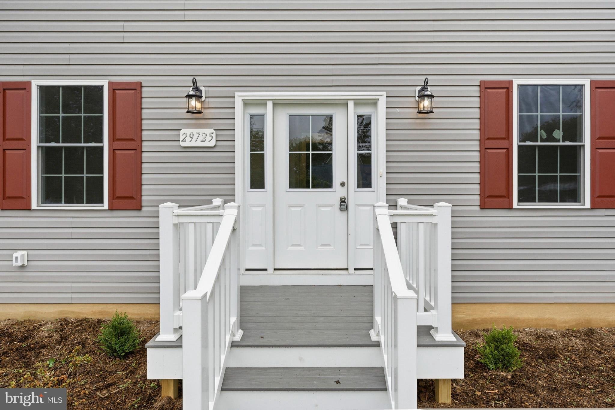 29725 Bruce Road Mechanicsville, MD 20659 - Photo 19 of 79 a front view of a house with a window