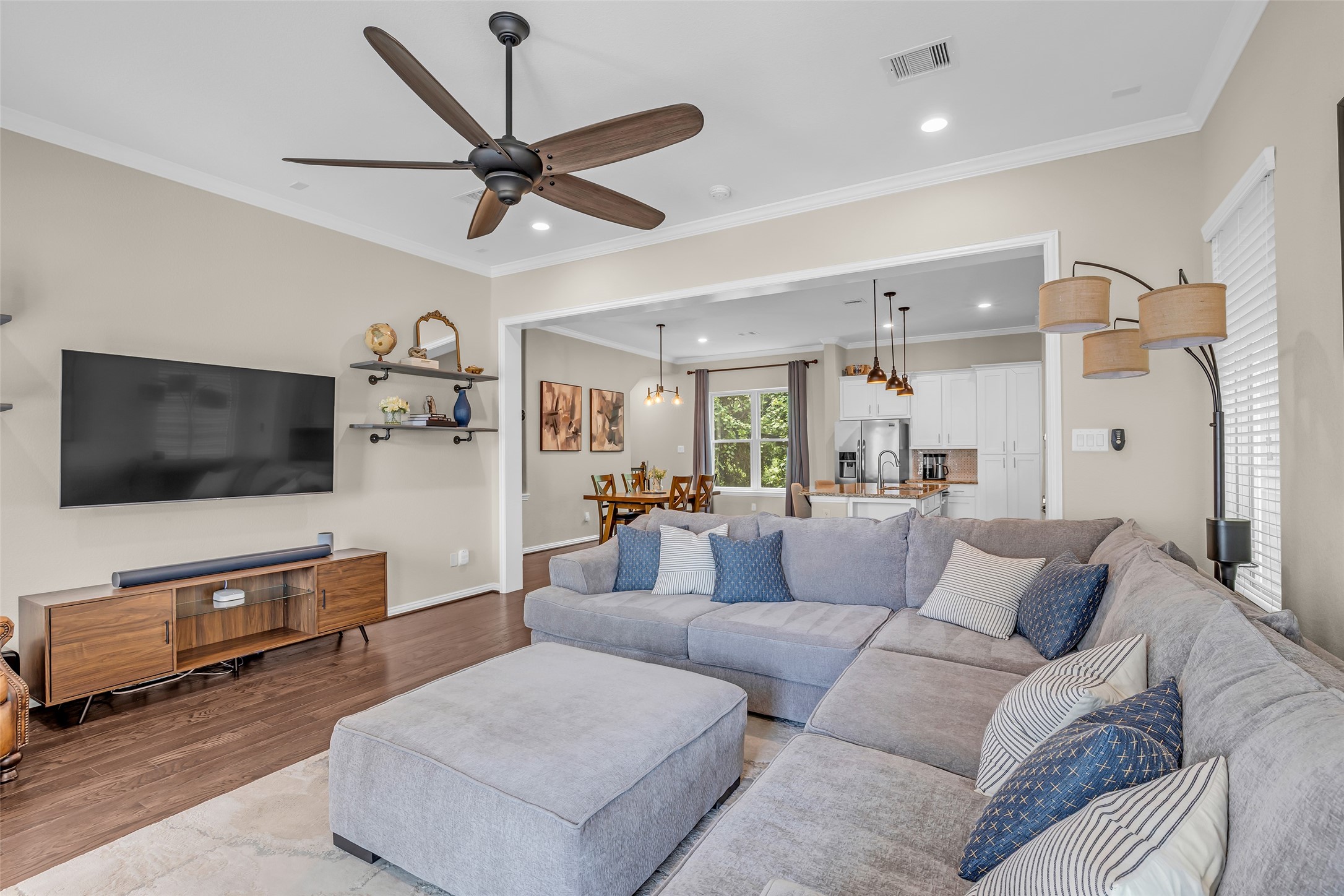 8905 Wind Springs Drive Houston, TX 77080 - Photo 8 of 25