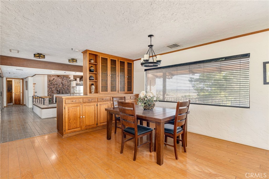 15283 Apple Valley Road Apple Valley, CA 92307 - Photo 14 of 53