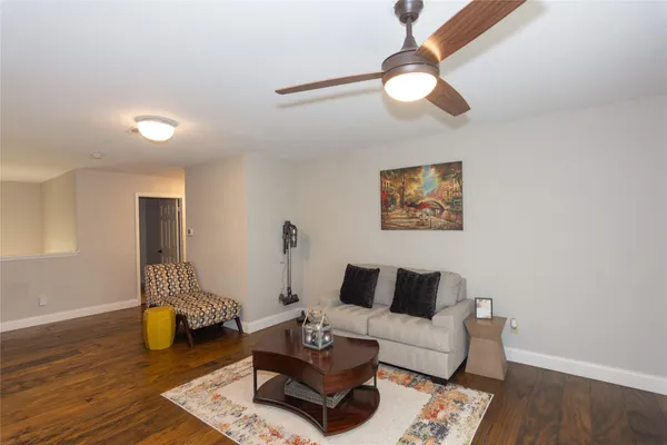 $2,200 | 8309 Columbia Falls Drive, Round Rock, TX 78681