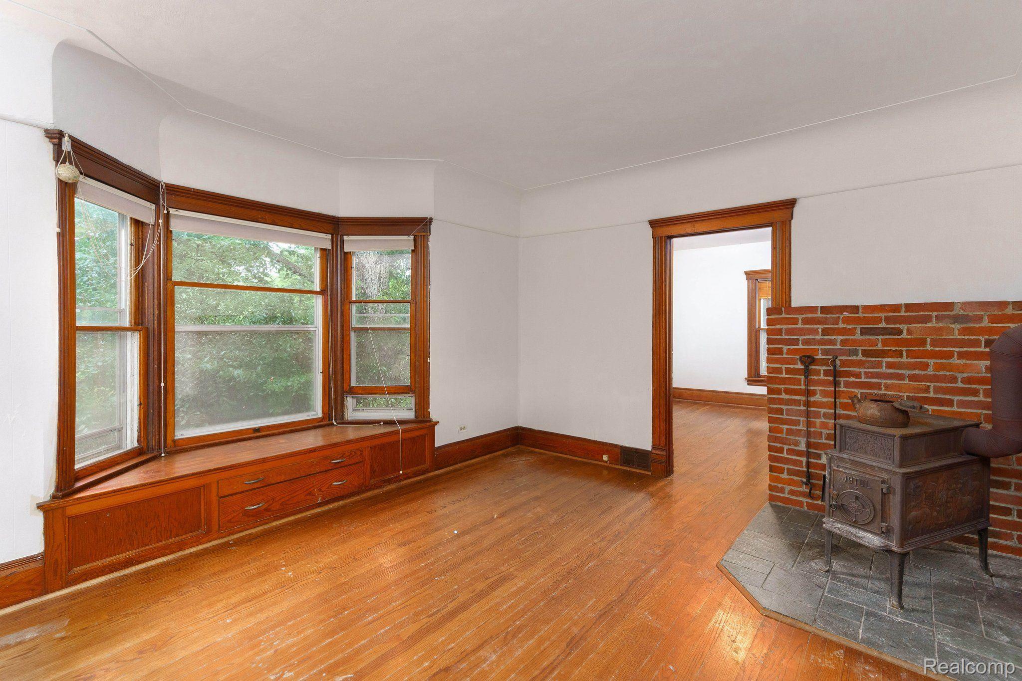 8450 South Durand Road Durand, MI 48429 - Photo 11 of 40 Gallery Image 11