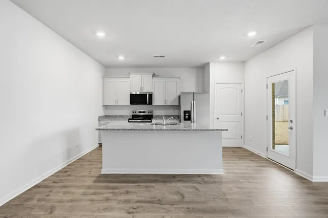 $318,900 | 4206 Sandy Hollow Lane, Millington, TN 38053