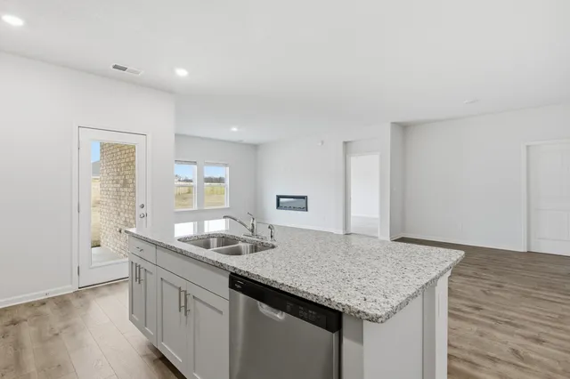 $318,900 | 4206 Sandy Hollow Lane, Millington, TN 38053