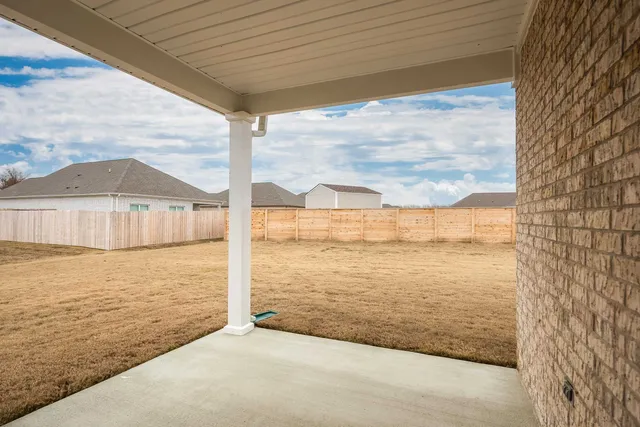 $318,900 | 4206 Sandy Hollow Lane, Millington, TN 38053