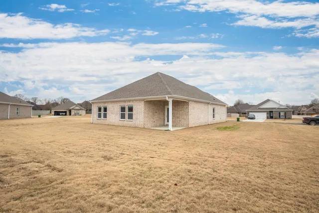 $318,900 | 4206 Sandy Hollow Lane, Millington, TN 38053