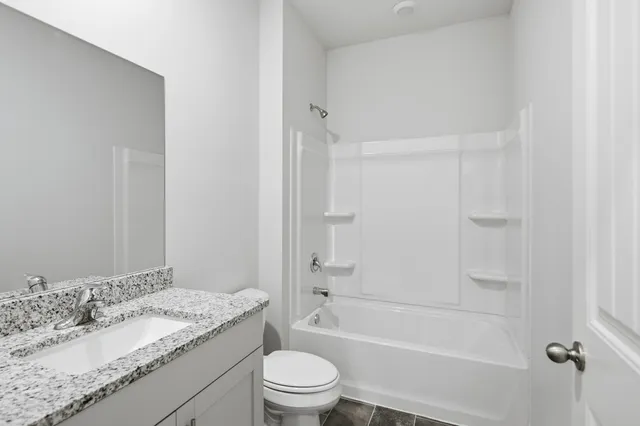 $318,900 | 4206 Sandy Hollow Lane, Millington, TN 38053