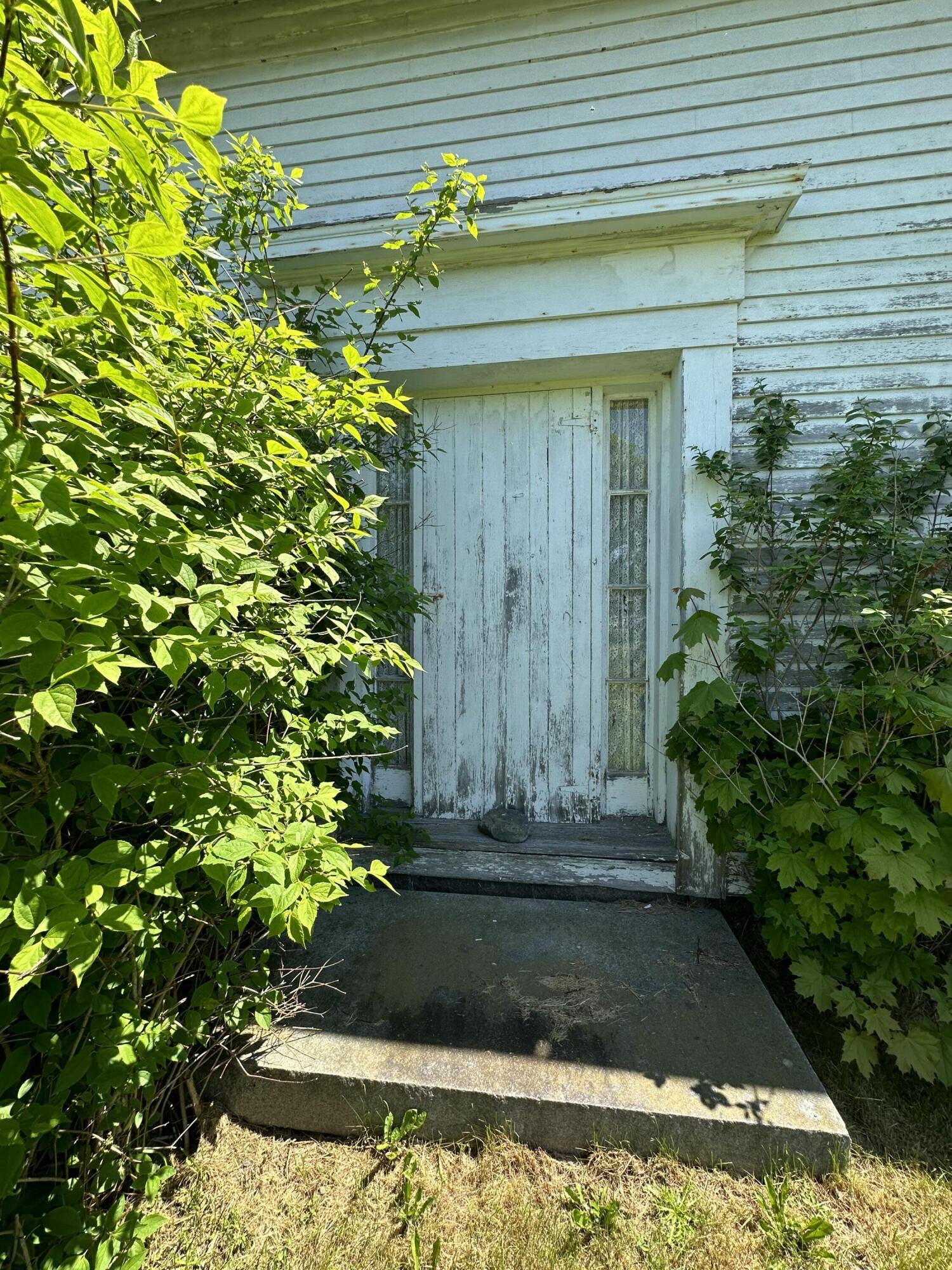 87 North Road Matinicus, ME 04851 - Photo 5 of 30 IMG_1385