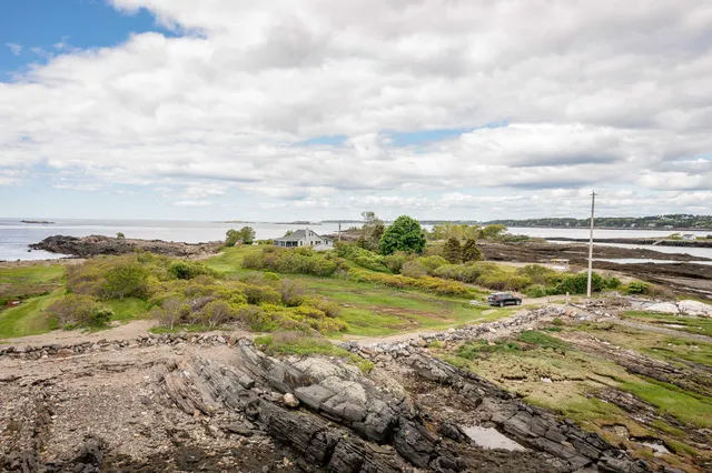 $3,495,000 | 20 Long Point Island, Harpswell, ME 04079