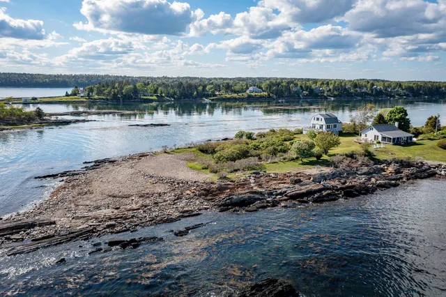$3,495,000 | 20 Long Point Island, Harpswell, ME 04079