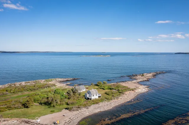 $3,495,000 | 20 Long Point Island, Harpswell, ME 04079