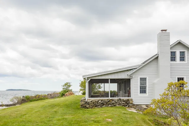 $3,495,000 | 20 Long Point Island, Harpswell, ME 04079