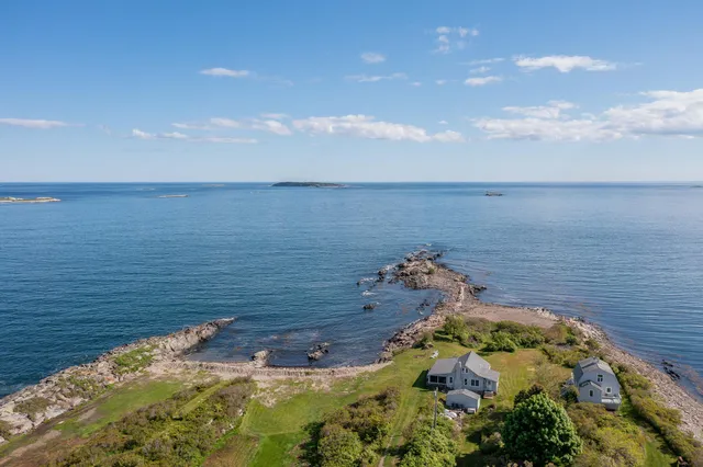 $3,495,000 | 20 Long Point Island, Harpswell, ME 04079