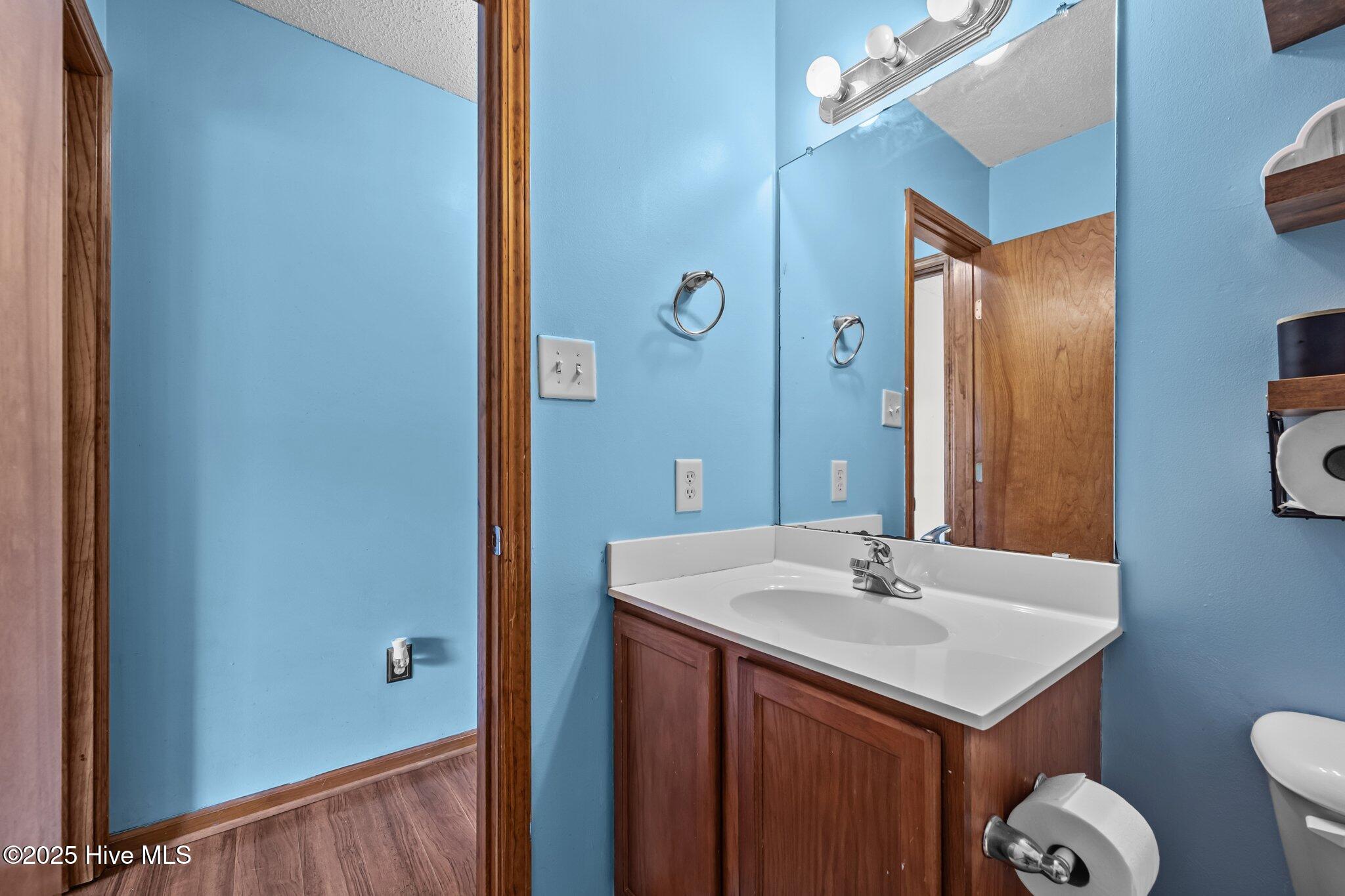 105 Linden Road Richlands, NC 28574 - Photo 18 of 36 23-web-or-mls-_RAD7658