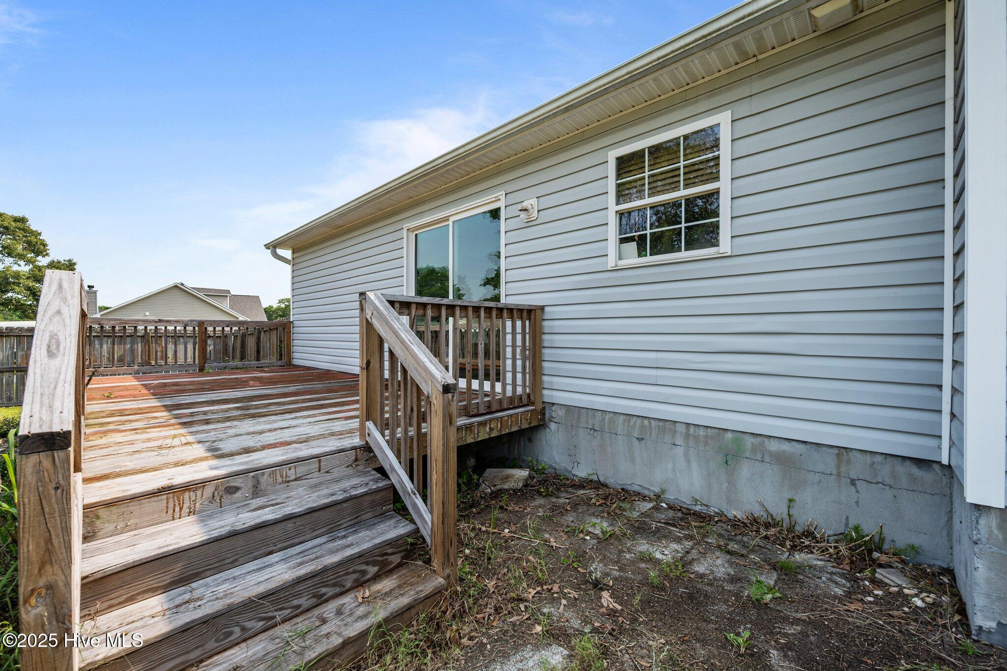 105 Linden Road Richlands, NC 28574 - Photo 25 of 36 32-web-or-mls-10