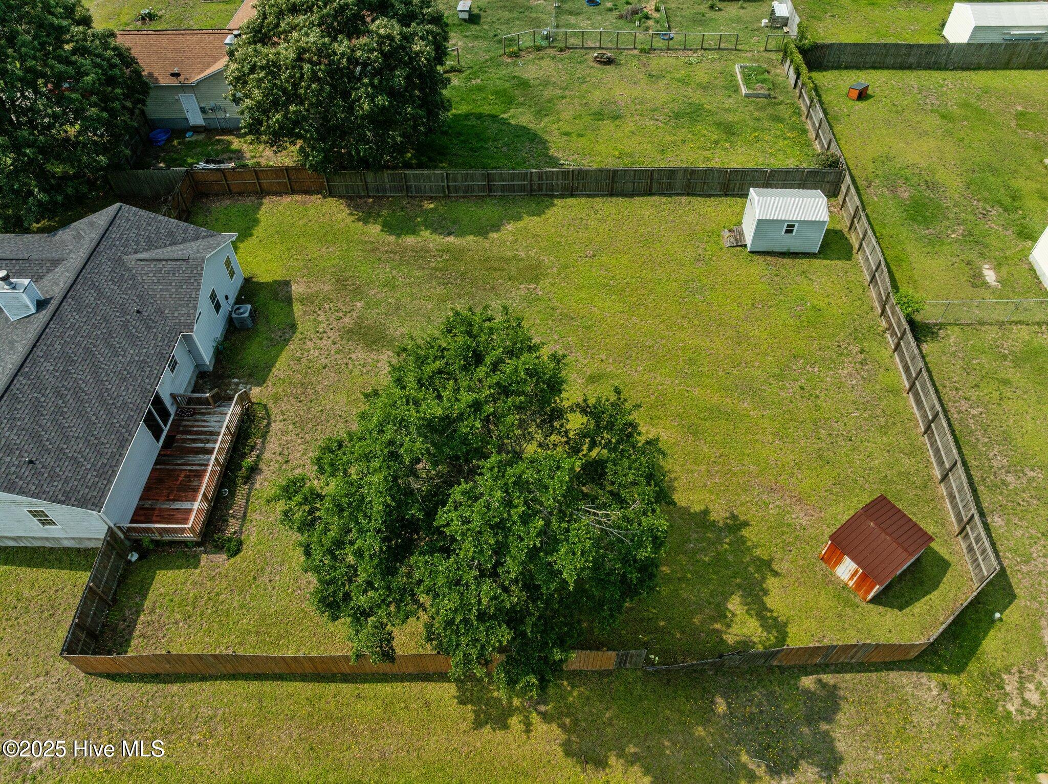 105 Linden Road Richlands, NC 28574 - Photo 32 of 36 39-web-or-mls-17