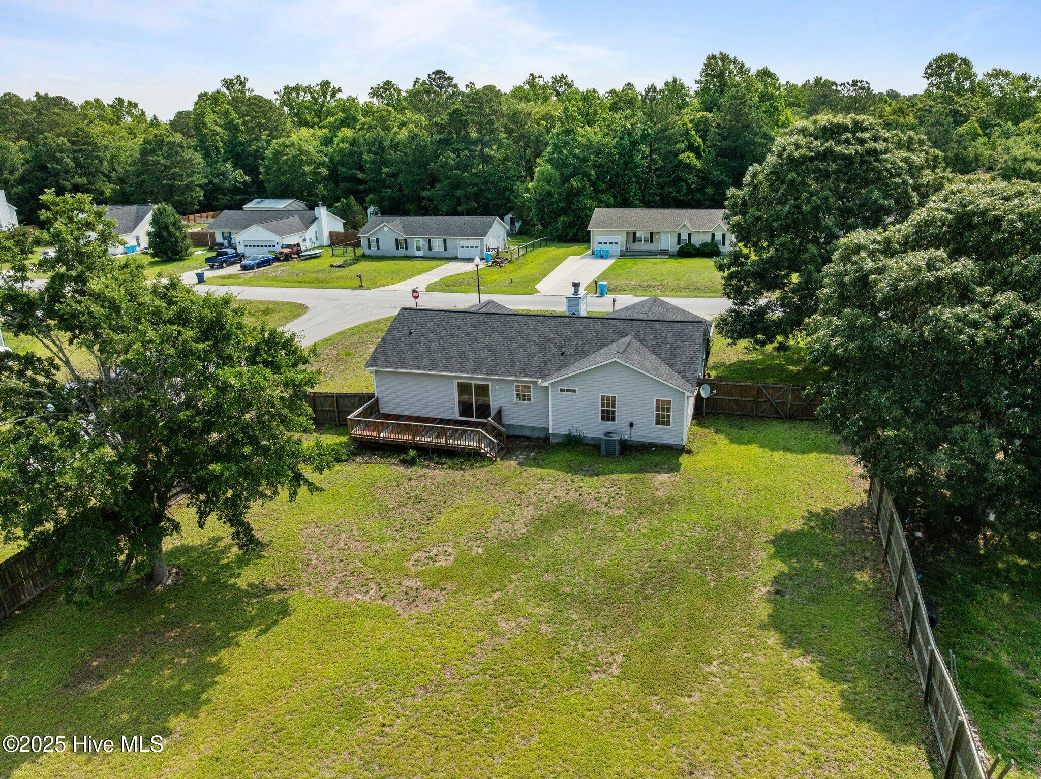 105 Linden Road Richlands, NC 28574 - Photo 33 of 36 41-web-or-mls-19