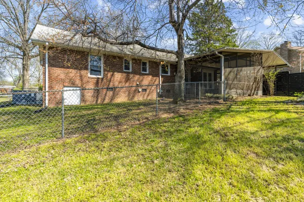 $369,900 | 604 Highland View Court, Hermitage, TN 37076