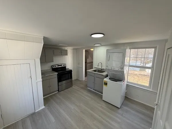 $2,200 | 46 Franklin Street, Unit 2, Leominster, MA 01453