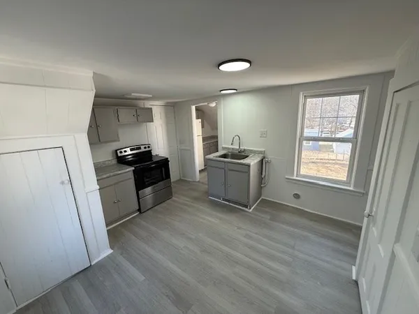 $2,200 | 46 Franklin Street, Unit 2, Leominster, MA 01453