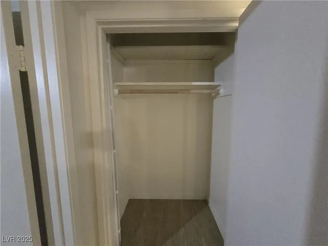 $650 | 1405 Vegas Valley Drive, Unit 355, Las Vegas, NV 89169