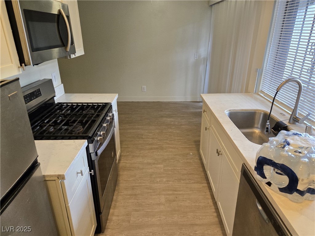 1405 Vegas Valley Drive, Unit 355 Las Vegas, NV 89169 - Photo 6 of 17