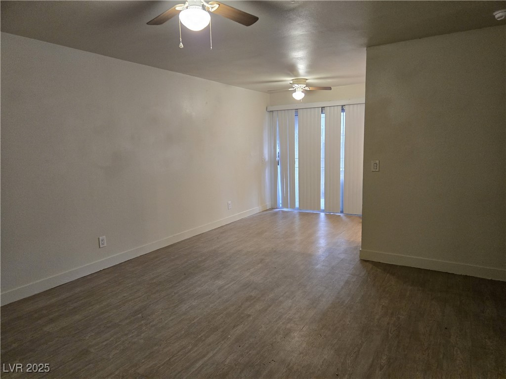 1405 Vegas Valley Drive, Unit 355 Las Vegas, NV 89169 - Photo 7 of 17
