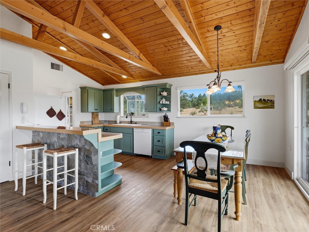 3137 Triangle Road Mariposa, CA 95338 - Photo 6 of 46 Gallery Image 6