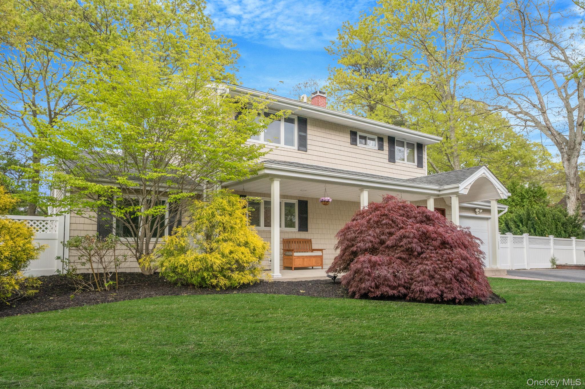 37 Marc Drive Ridge, NY 11961 - Photo 3 of 34