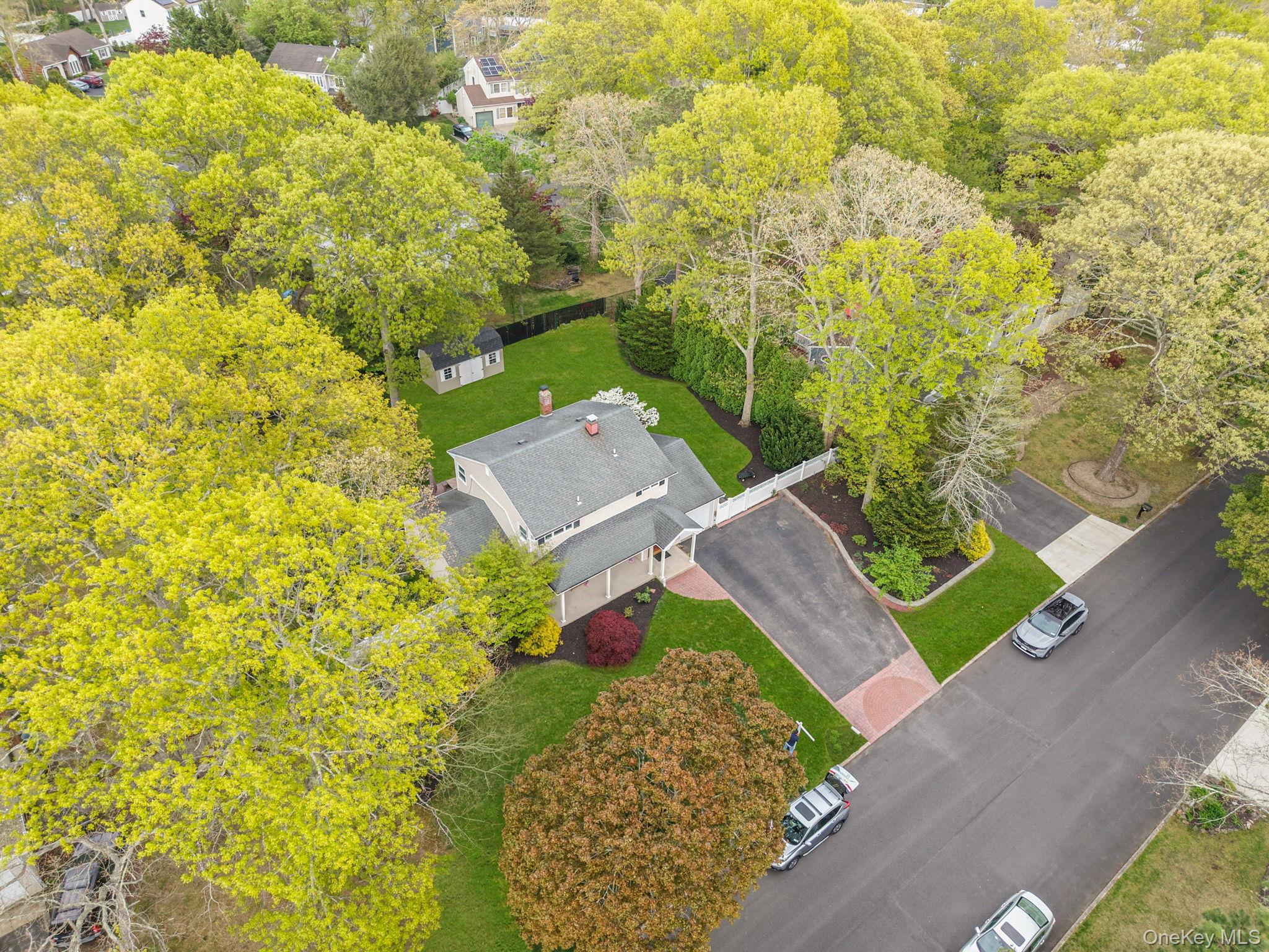 37 Marc Drive Ridge, NY 11961 - Photo 6 of 34