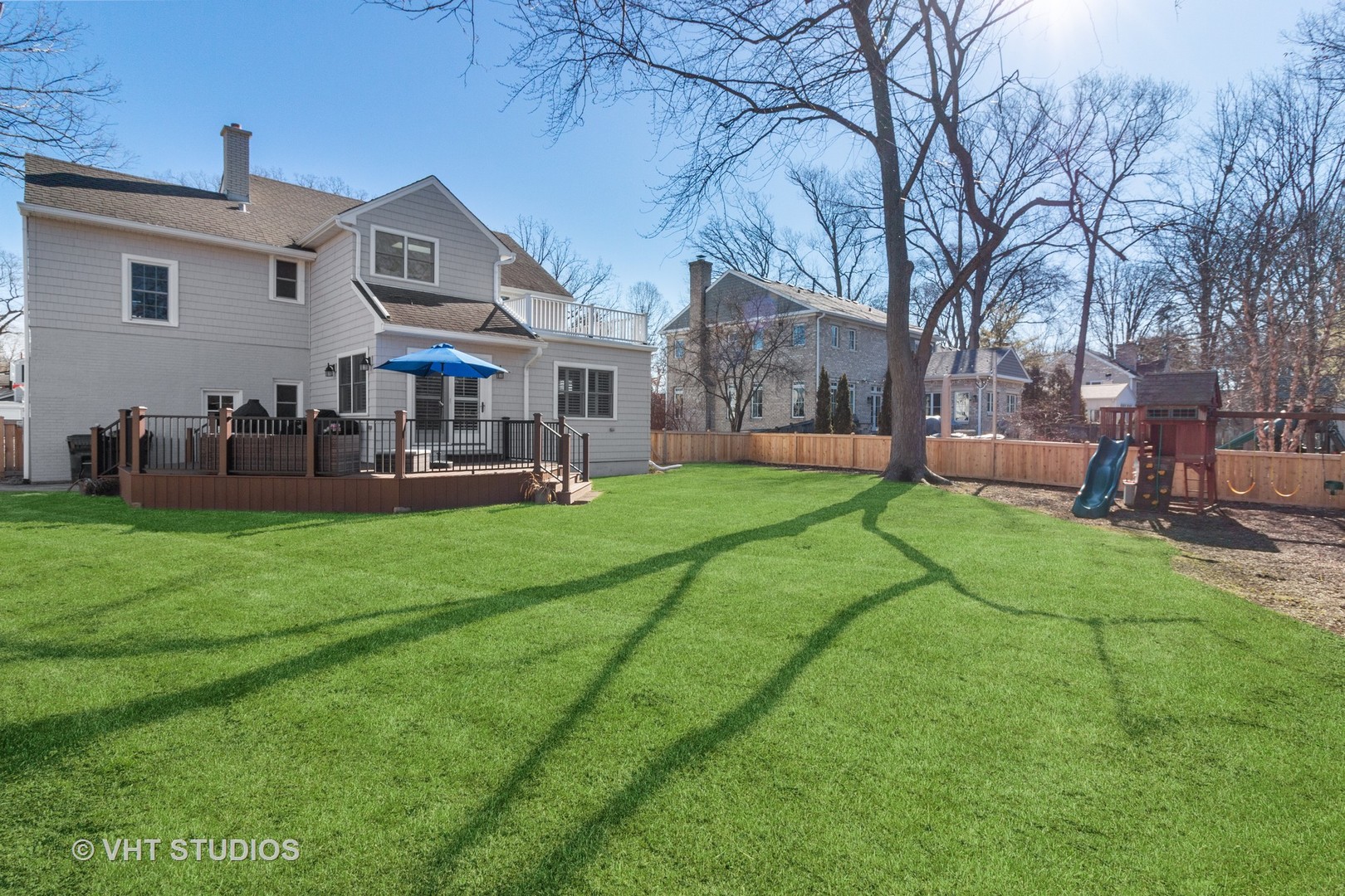 700 Juniper Road Glenview, IL 60025 - Photo 3 of 34 a front view of house with yard and green space