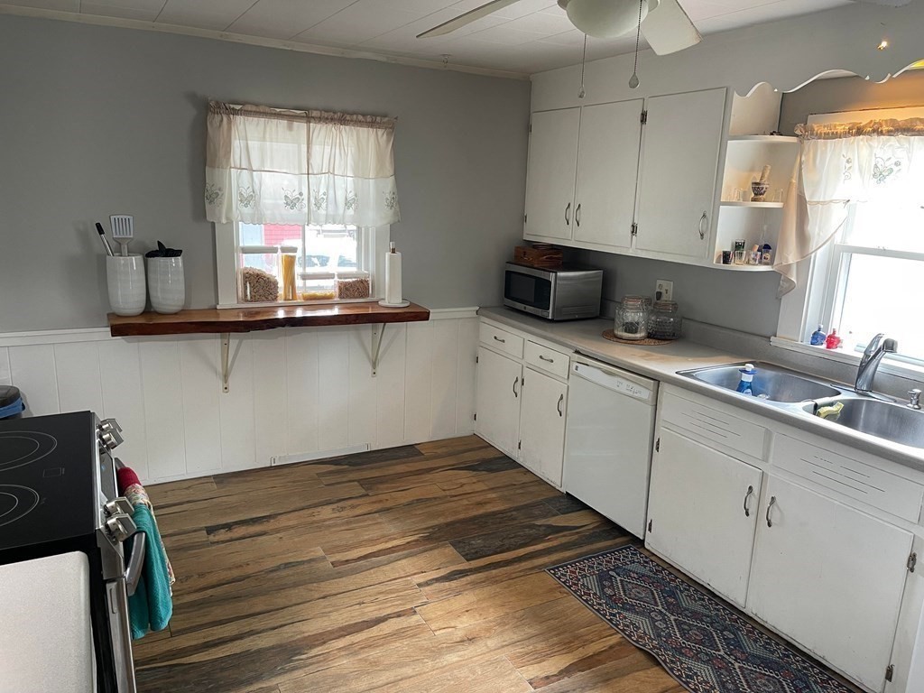 104 High Street Upton, MA 01568 - Photo 9 of 19 Gallery Image 9