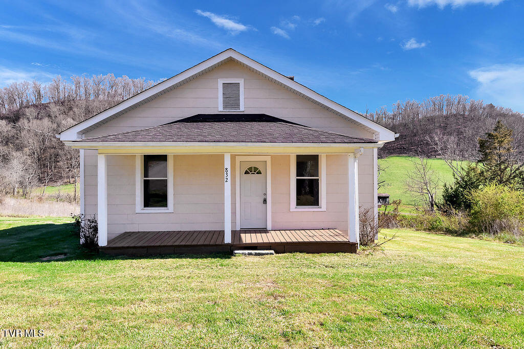 832 Stanley Valley Road Rogersville, TN 37857 - Photo 2 of 23 IMG_3355