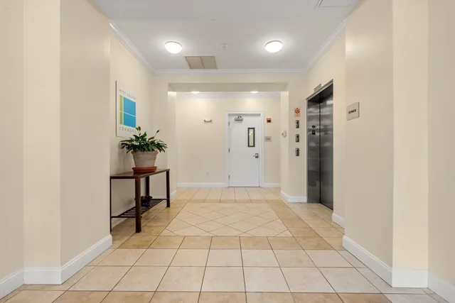 $485,000 | 327 Centre Street, Unit 308, Boston, MA 02130