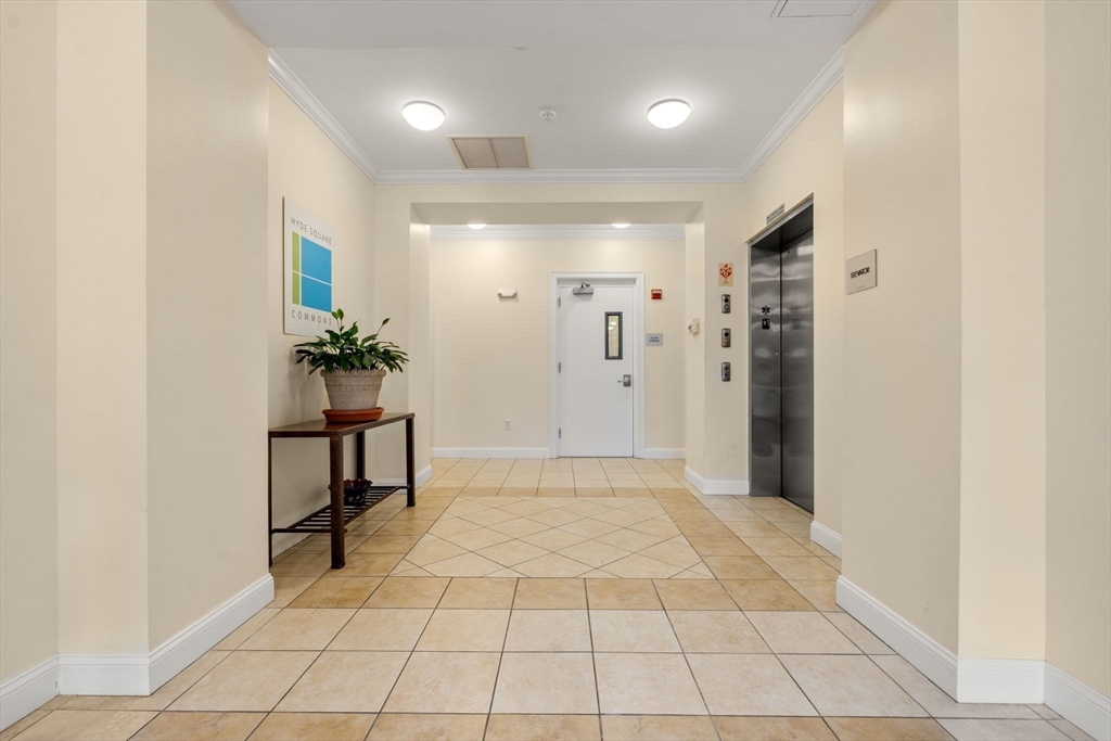 327 Centre Street, Unit 308 Boston, MA 02130 - Photo 11 of 13 a view of an entryway