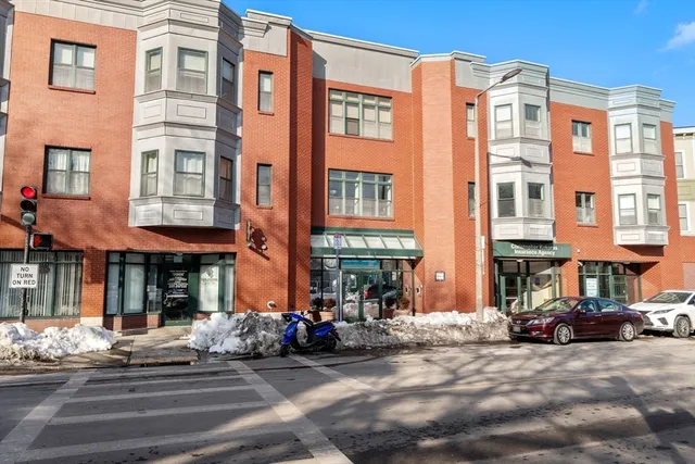 $485,000 | 327 Centre Street, Unit 308, Boston, MA 02130