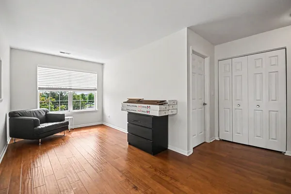 $289,900 | 1765 Fieldstone Drive South, Shorewood, IL 60404