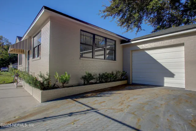 $199,900 | 1105 West 12th Street, Jacksonville, FL 32209