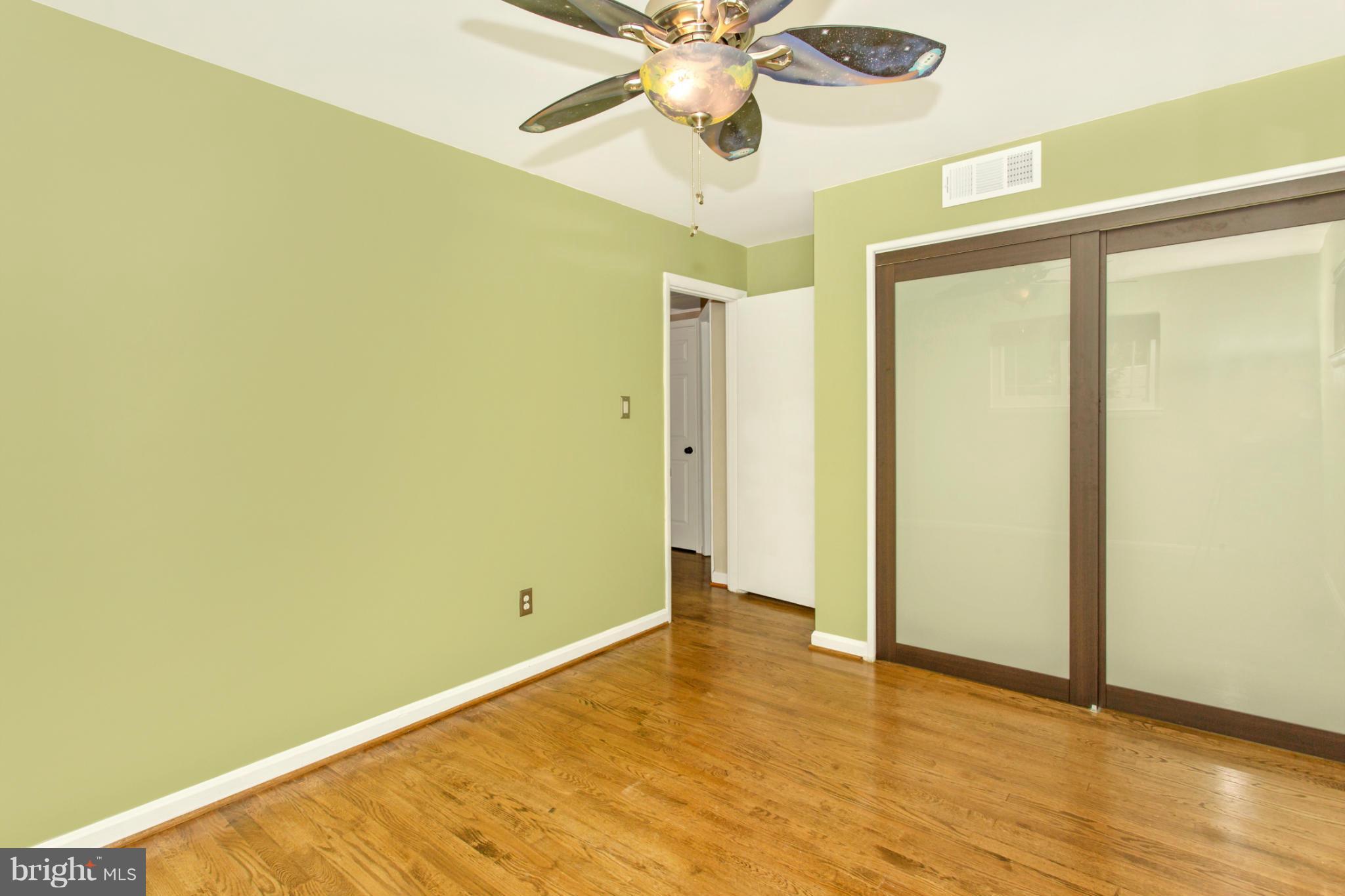 10923 Breewood Road Silver Spring, MD 20901 - Photo 14 of 30 2nd Bedroom