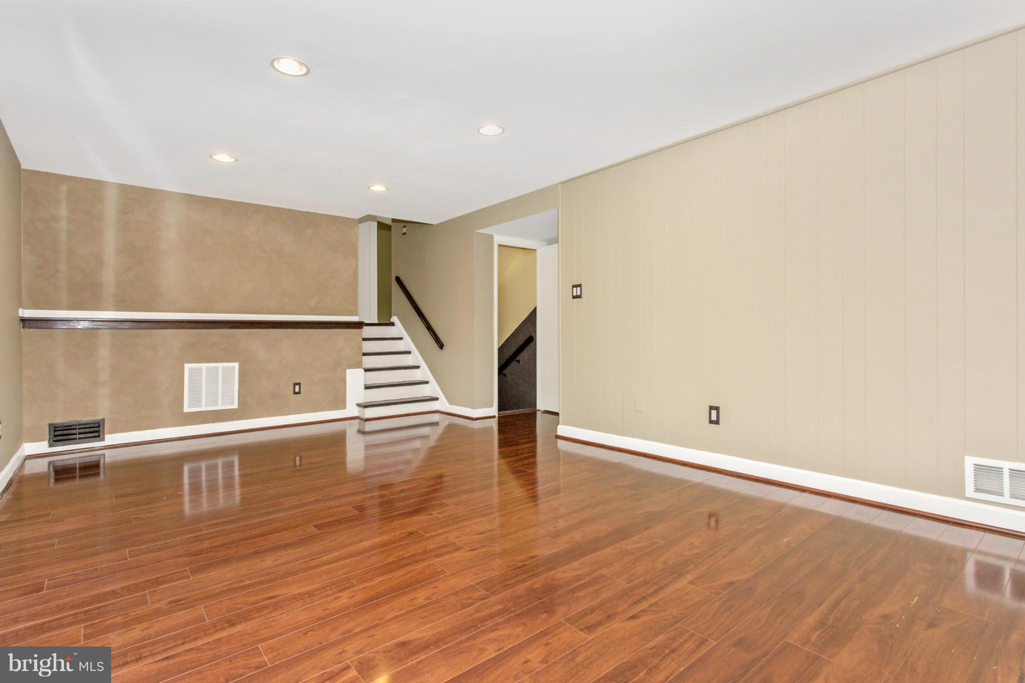 10923 Breewood Road Silver Spring, MD 20901 - Photo 21 of 30 Family Room