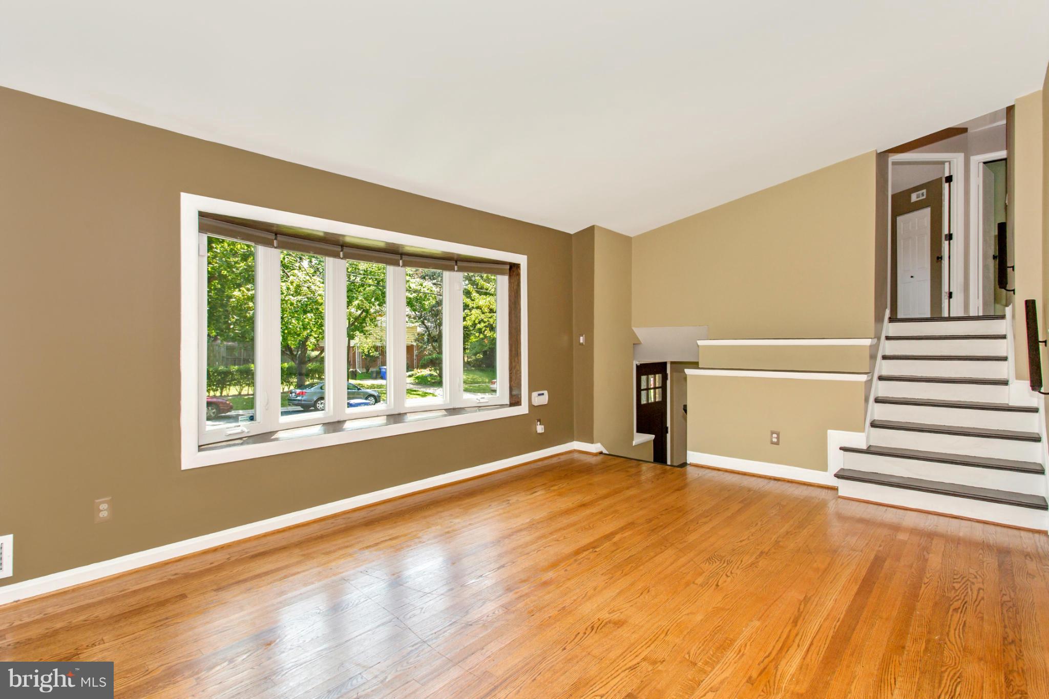 10923 Breewood Road Silver Spring, MD 20901 - Photo 4 of 30 Living Room with Bay Window