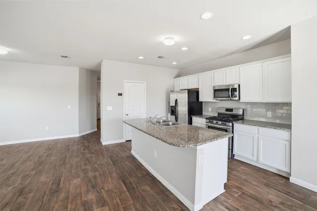 $1,849 | 600 Marimoor Drive, Hutto, TX 78634