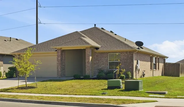 $1,849 | 600 Marimoor Drive, Hutto, TX 78634