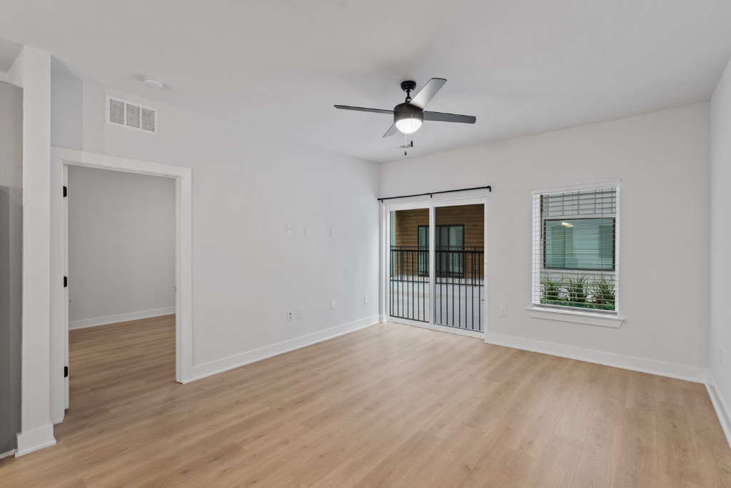 2500 Longview Street, Unit 105 Austin, TX 78705 - Photo 5 of 24