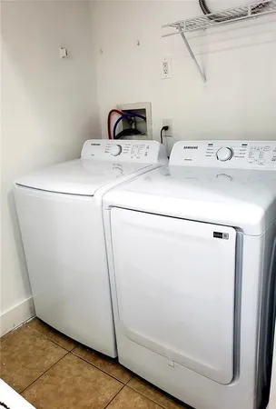 $2,100 | 18338 Northwest 68th Avenue, Unit B, Hialeah, FL 33015