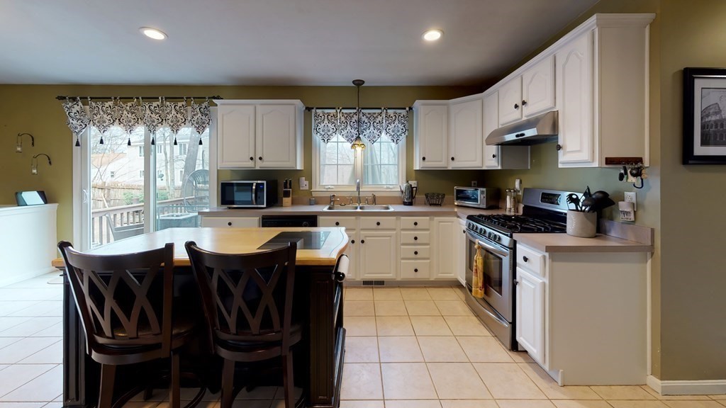 2 Kersey Road Foxboro, MA 02035 - Photo 13 of 33 Gallery Image 13