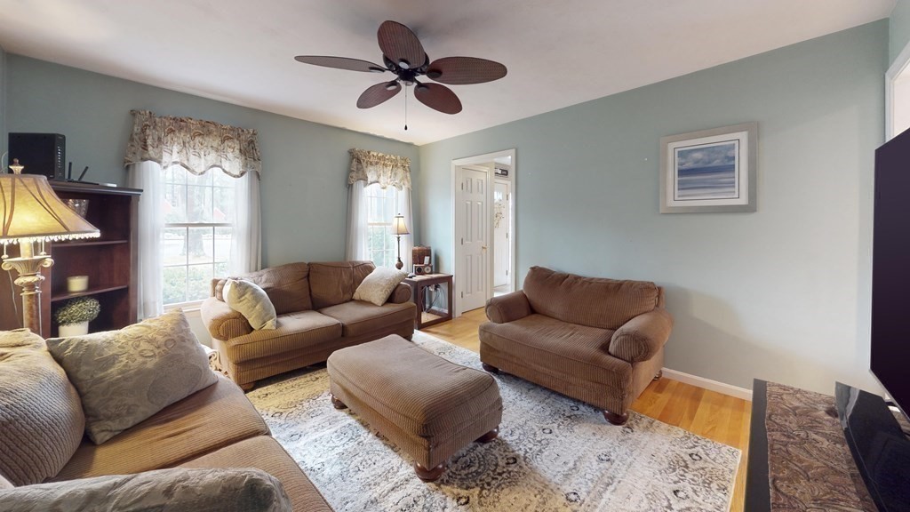 2 Kersey Road Foxboro, MA 02035 - Photo 9 of 33 Gallery Image 9
