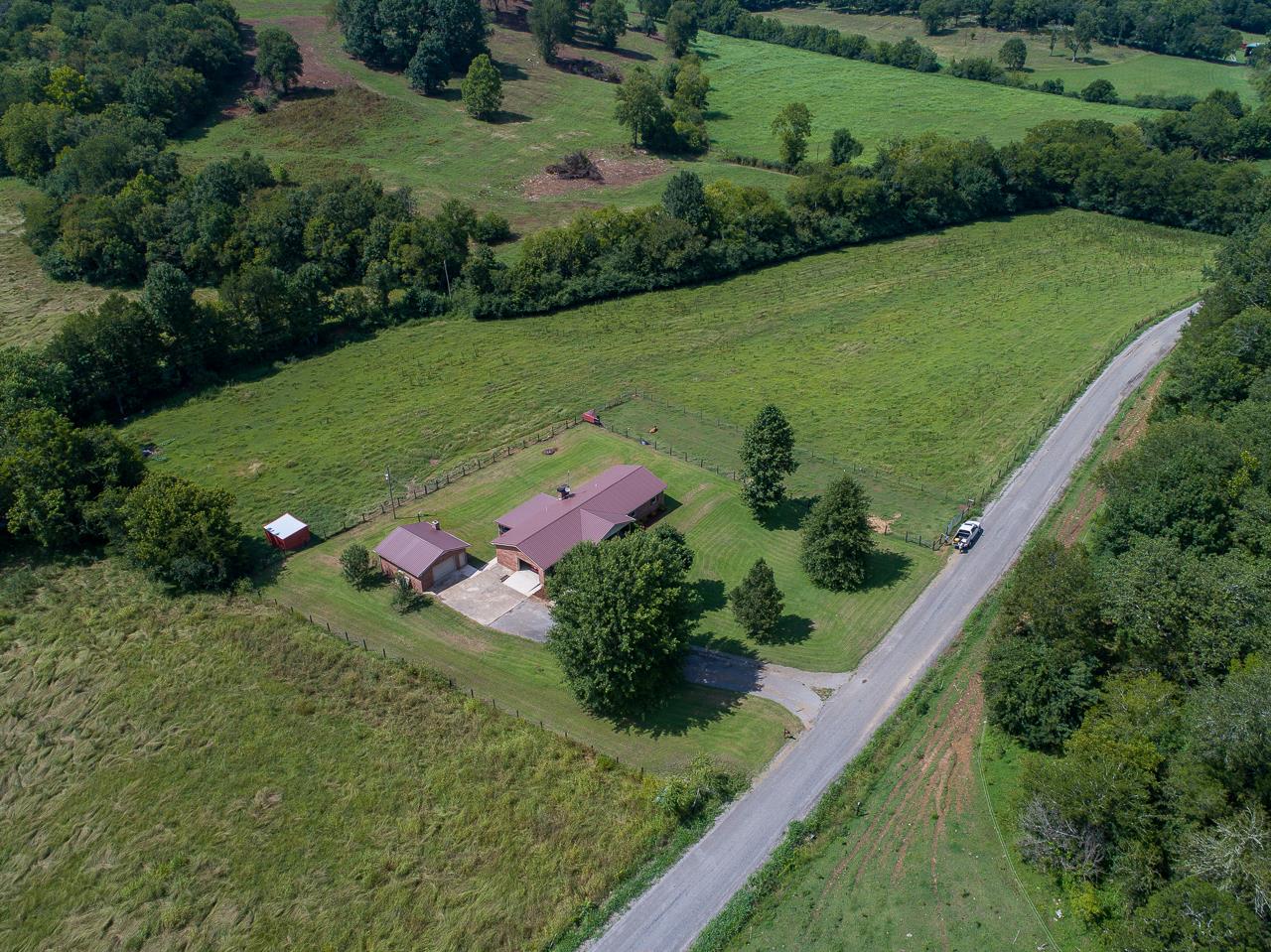 150 Hamestring Road Fayetteville, TN 37334 - Photo 3 of 26 WONDERFUL VIEWS & PRIVACY!!!