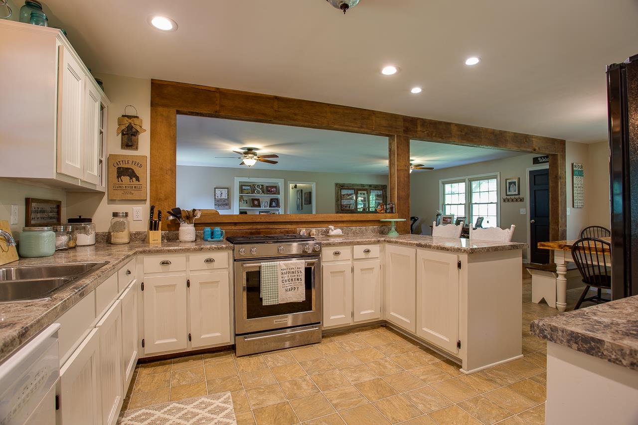 150 Hamestring Road Fayetteville, TN 37334 - Photo 5 of 26 BRAND NEW KITCHEN CABINETS, GAS STOVE & 2 BREAKFAST BARS!