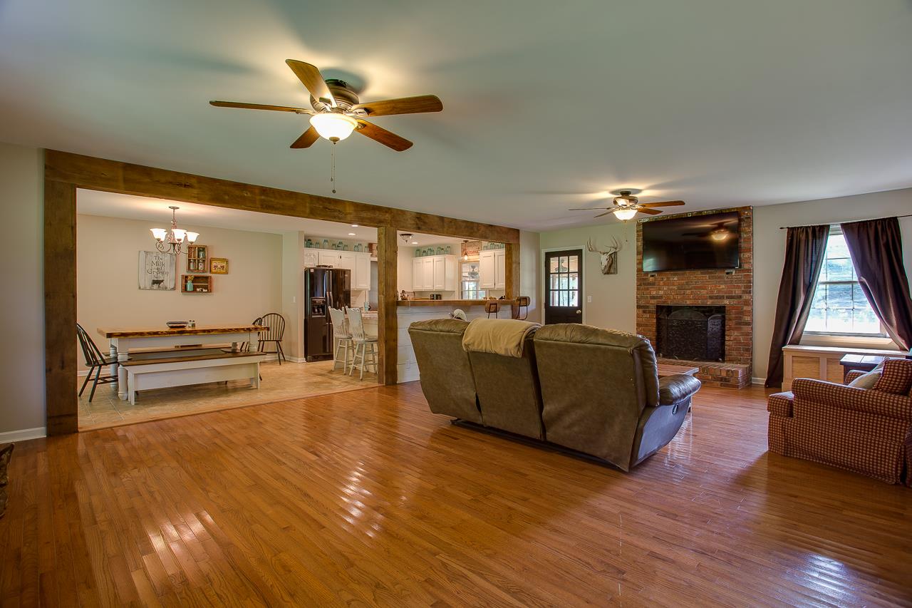 150 Hamestring Road Fayetteville, TN 37334 - Photo 8 of 26 BEAUTIFUL & REMODELED!!