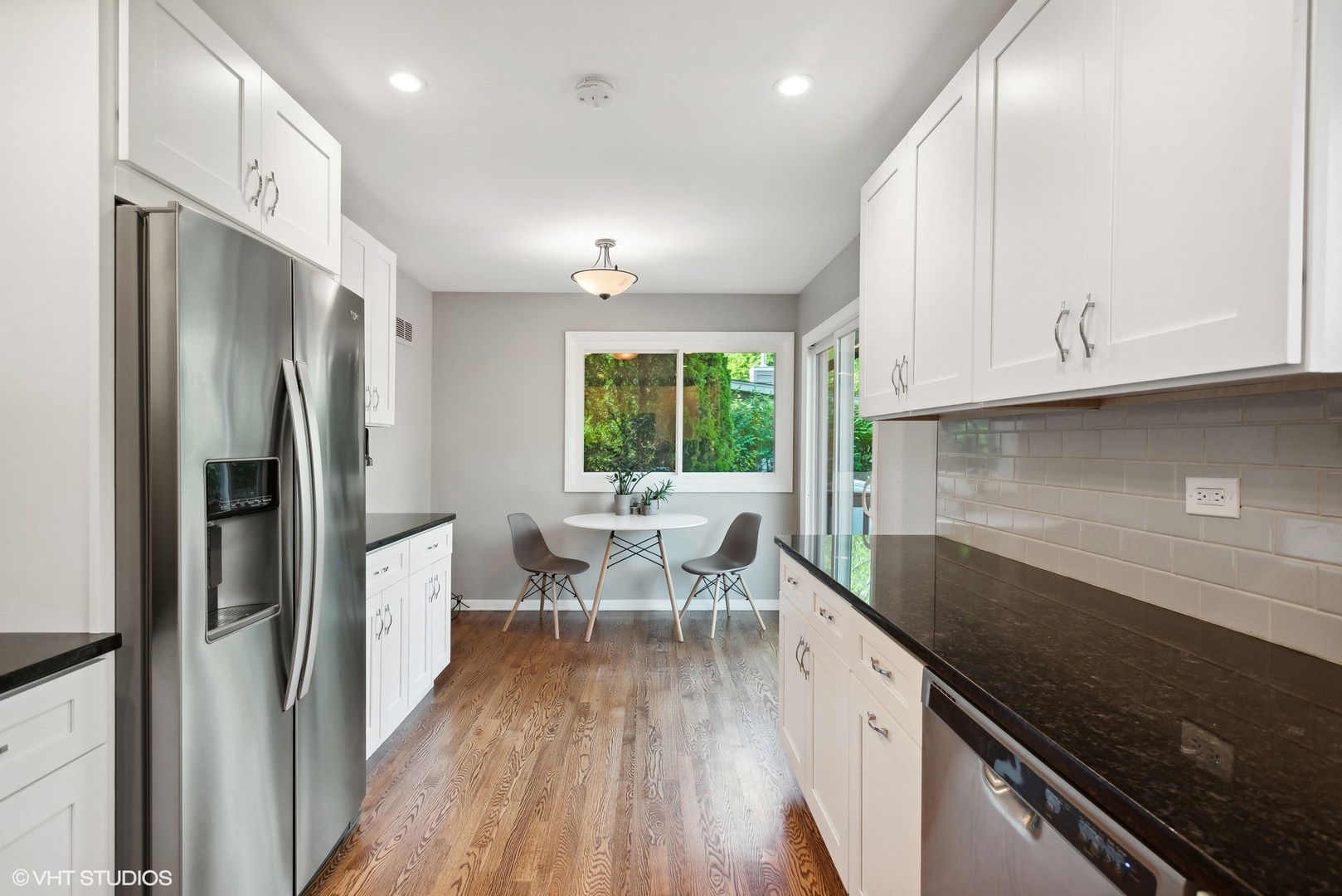 1306 High Point Lane Northbrook, IL 60062 - Photo 6 of 28 Gallery Image 6